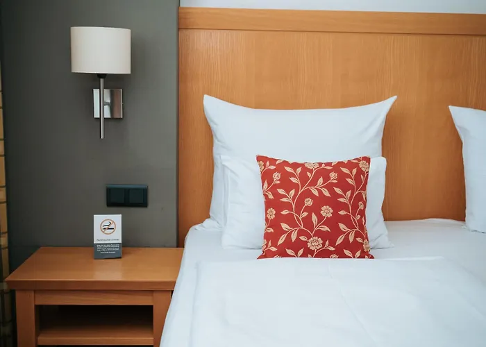 Hotel Feringapark By Coffee Fellows 4*