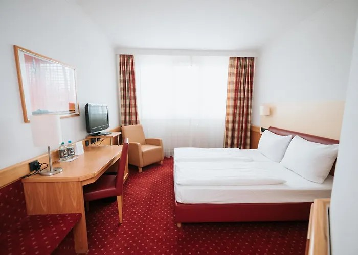 Feringapark By Coffee Fellows Hotel 4*
