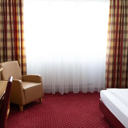Hotel Feringapark 4*