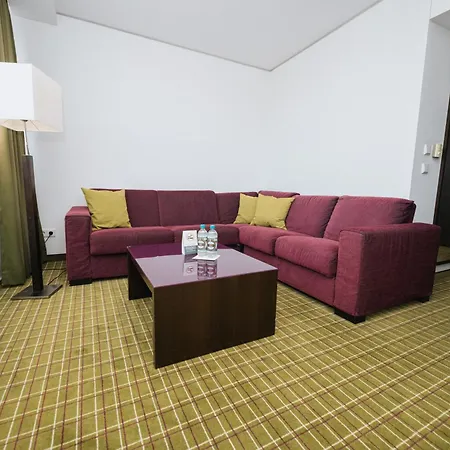 Hotel Feringapark By Coffee Fellows Unterfoehring