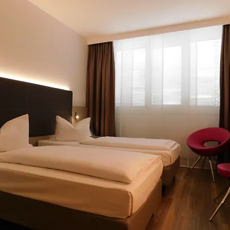 Hotel Feringapark By Coffee Fellows 4*