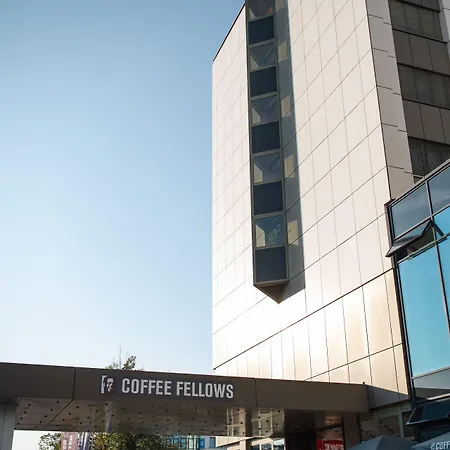 Feringapark By Coffee Fellows 4*