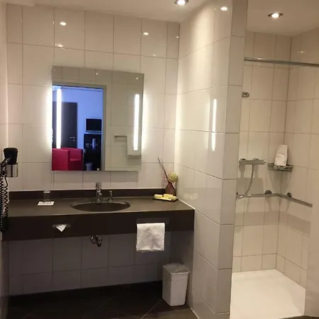Feringapark Hotel 4*
