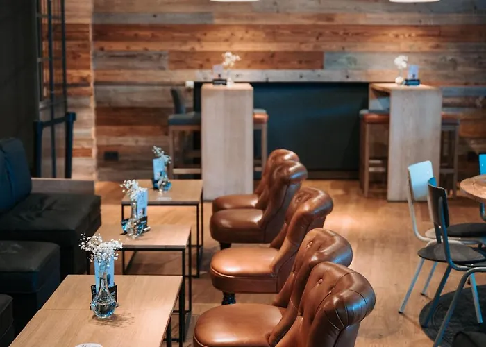 Hotel Feringapark By Coffee Fellows 4*